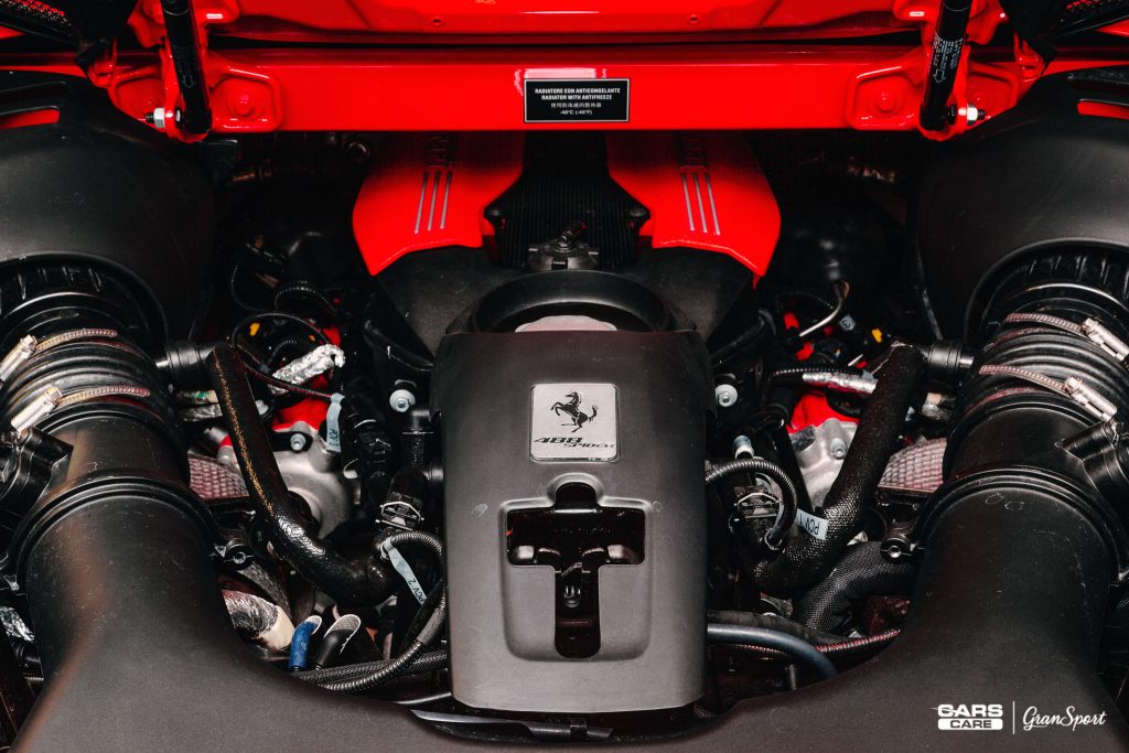 Ferrari 488 Spider - Zabezpieczenie auta bezbarwną folią ochronną - carscare.pl