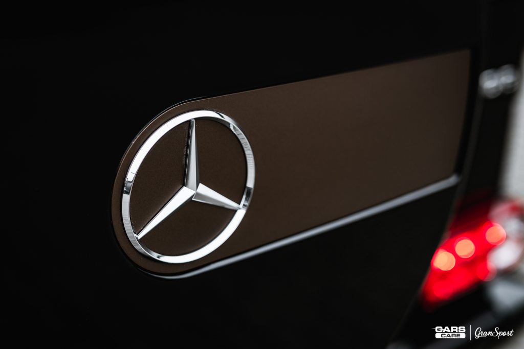 Mercedes G 65 AMG - Zabezpieczenie auta bezbarwną folią ochronną - carscare.pl