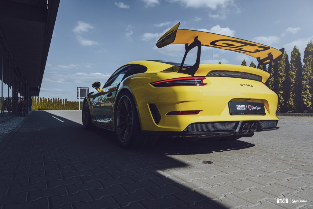 Porsche 911 GT3 RS - Zabezpieczenie auta bezbarwną folią ochronną - carscare.pl