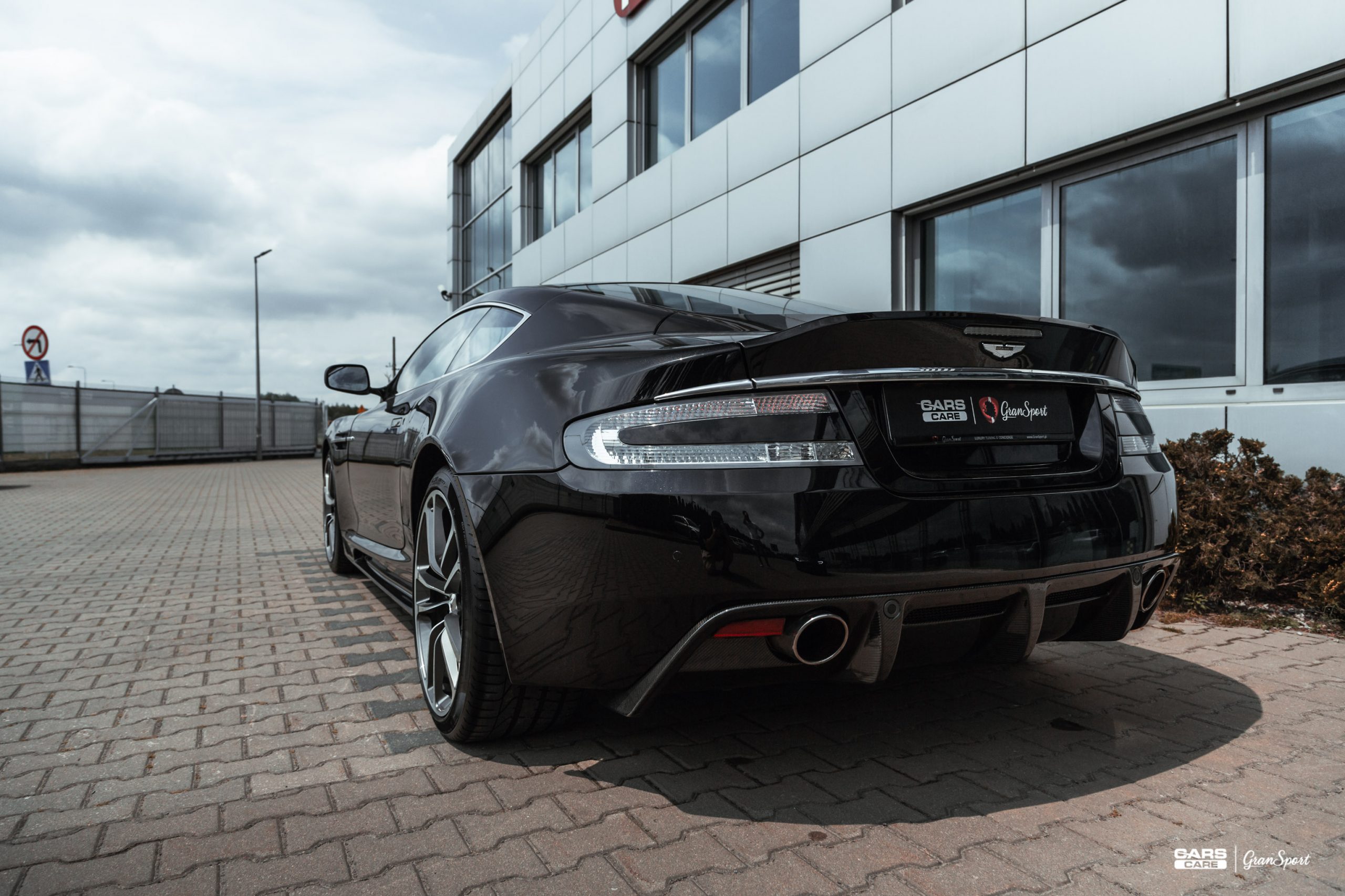 Aston Martin DBS - Powłoka ceramiczna - carscare.pl