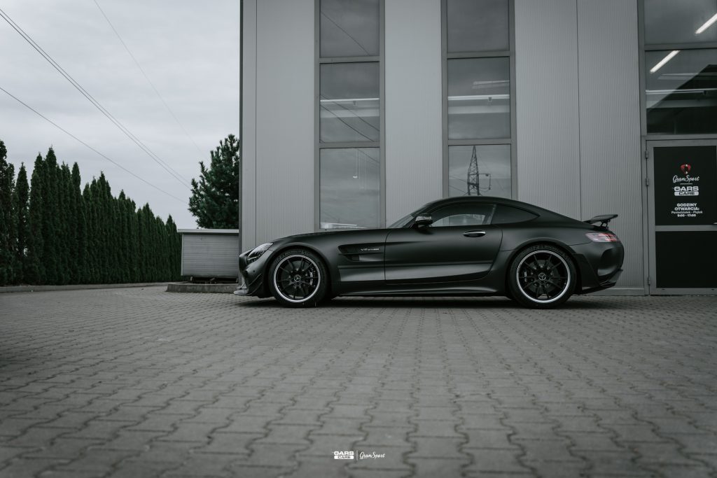 Mercedes-AMG GT R Pro - Zabezpieczenie auta bezbarwną folią ochronną - carscare.pl