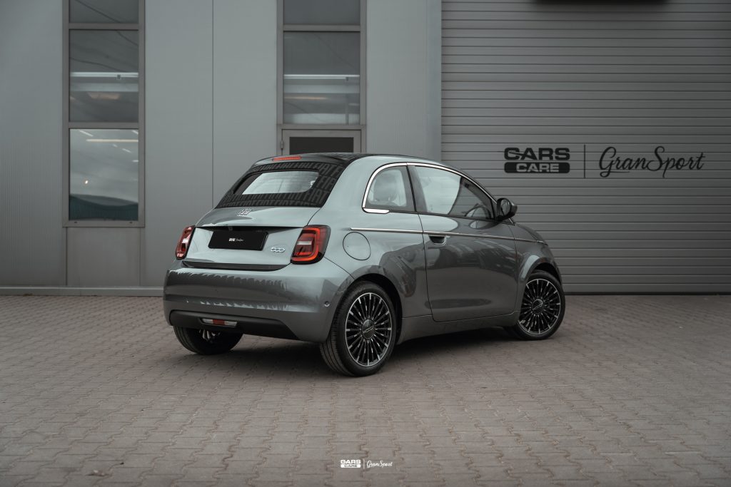Fiat 500E - Zabezpieczenie auta bezbarwną folią ochronną - carscare.pl