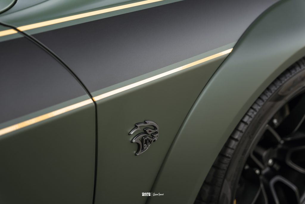 Dodge Challenger Hellcat Redeye Widebody - Zmiana koloru auta folią - carscare.pl