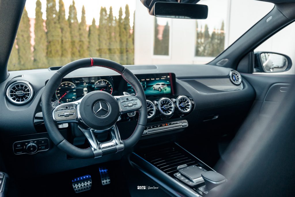 Mercedes-AMG GLA35 - Zabezpieczenie auta bezbarwną folią ochronną - carscare.pl