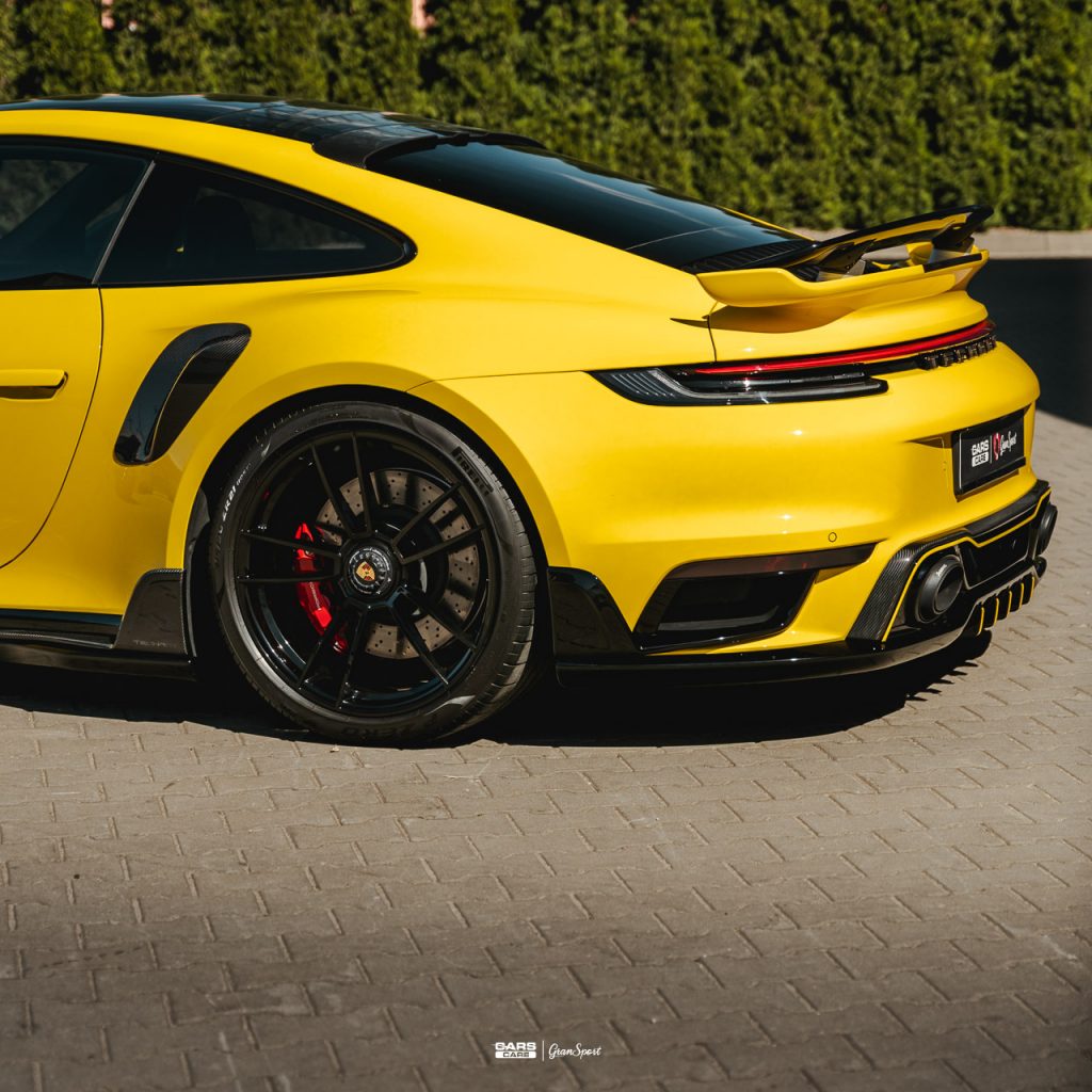Porsche 911 Turbo TechArt - Zabezpieczenie auta bezbarwną folią ochronną - carscare.pl