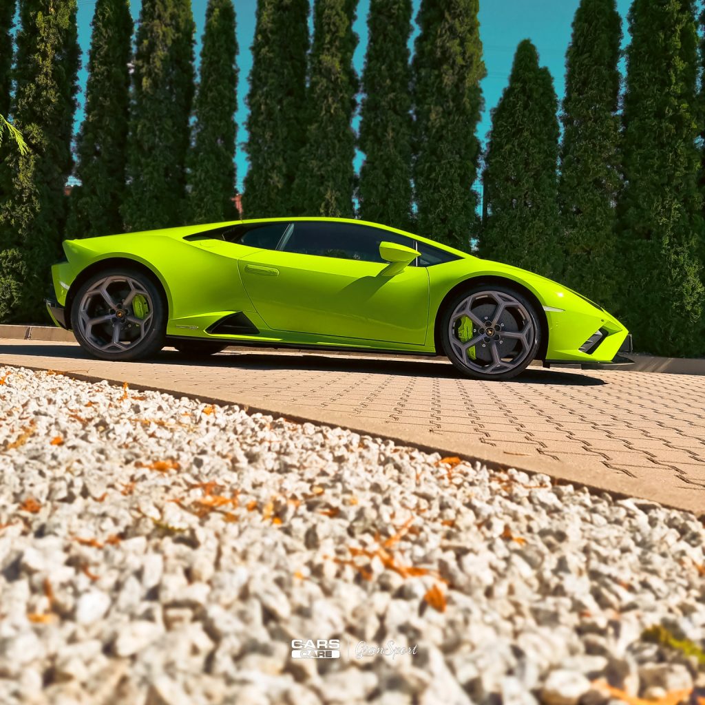 Lamborghini Huracan Evo - Zabezpieczenie auta bezbarwną folią ochronną - carscare.pl