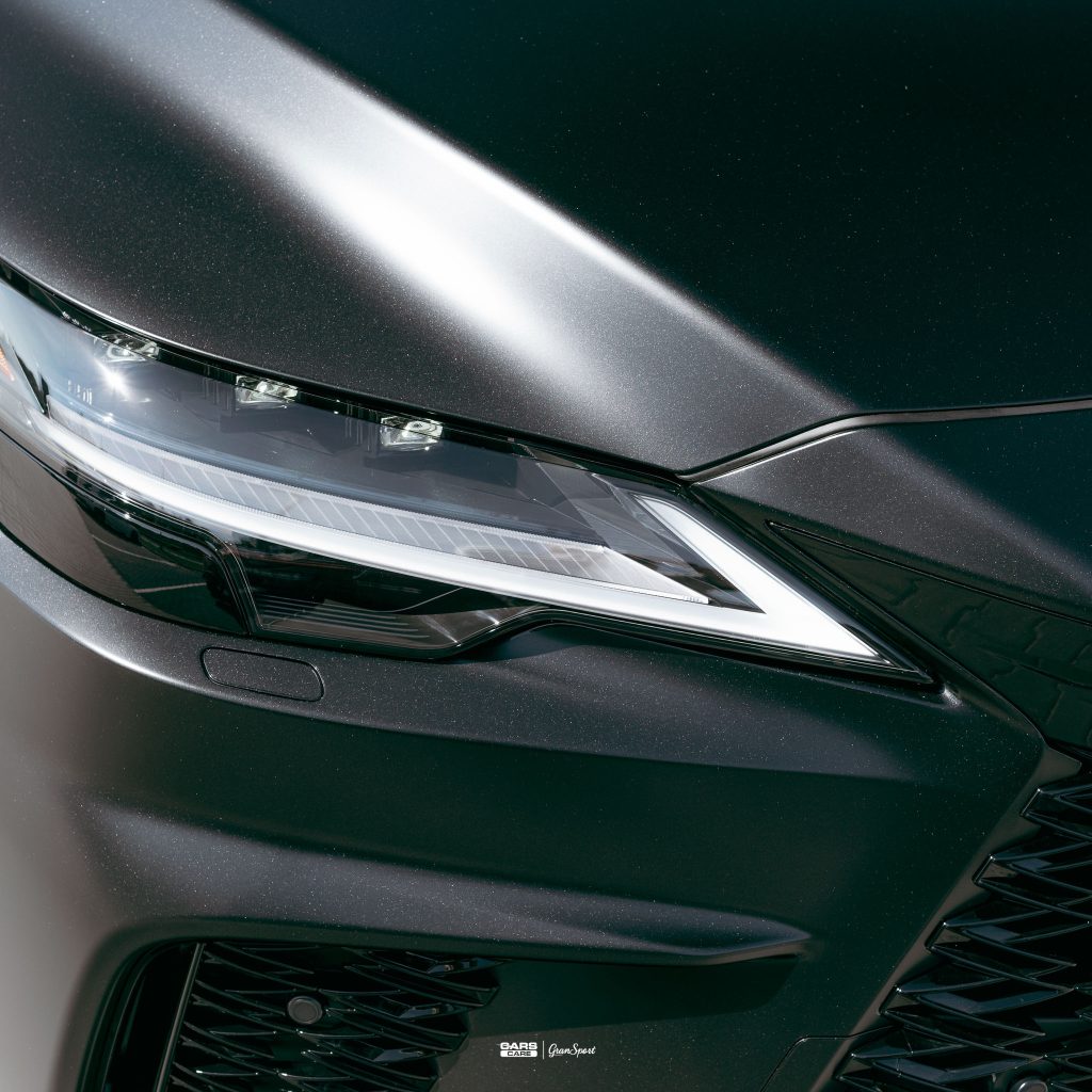 Lexus RX500h - Zabezpieczenie auta bezbarwną folią ochronną - carscare.pl